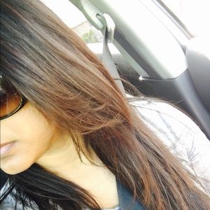 Meet your Posher, Neila